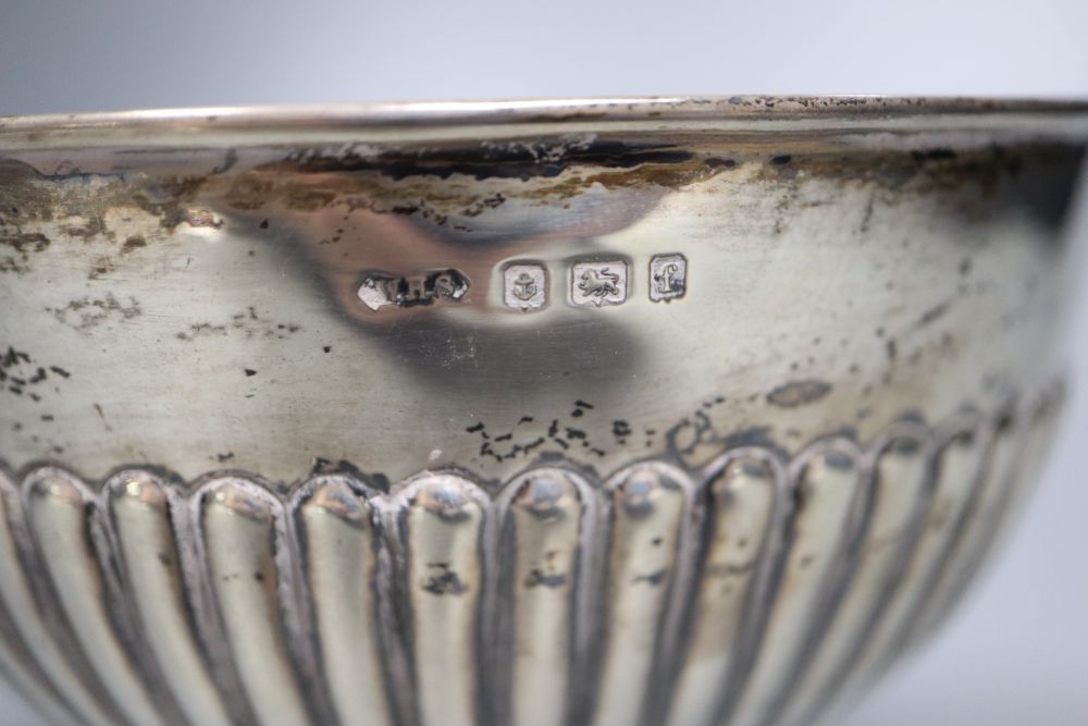 An Edwardian demi-fluted silver rose bowl, with engraved inscription, William Henry Sparrow, Birmingham, 1905